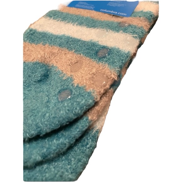NWT Columbia Socks - Picture 3 of 4